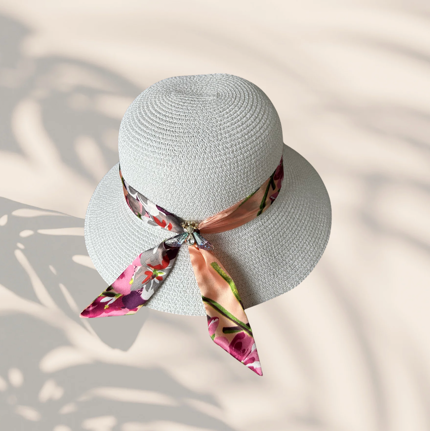 Chapeau capeline